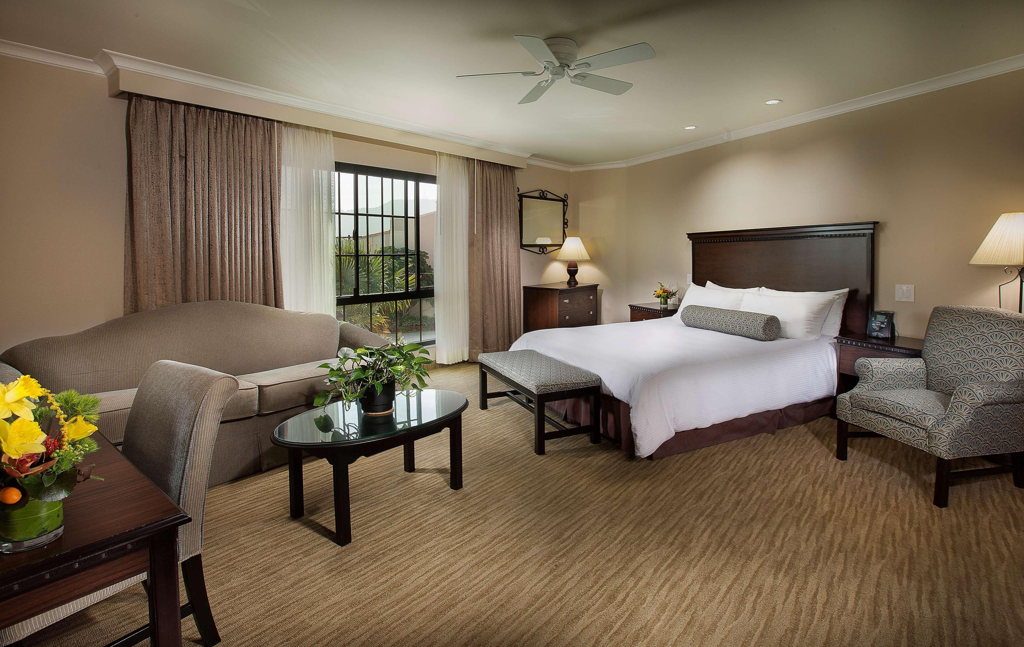 Coast Burbank Hotel Екстер'єр фото