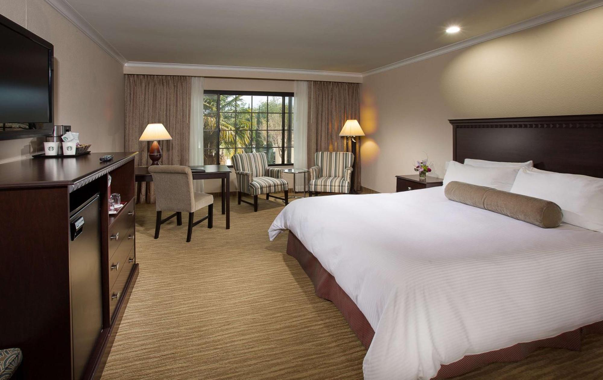 Coast Burbank Hotel Екстер'єр фото