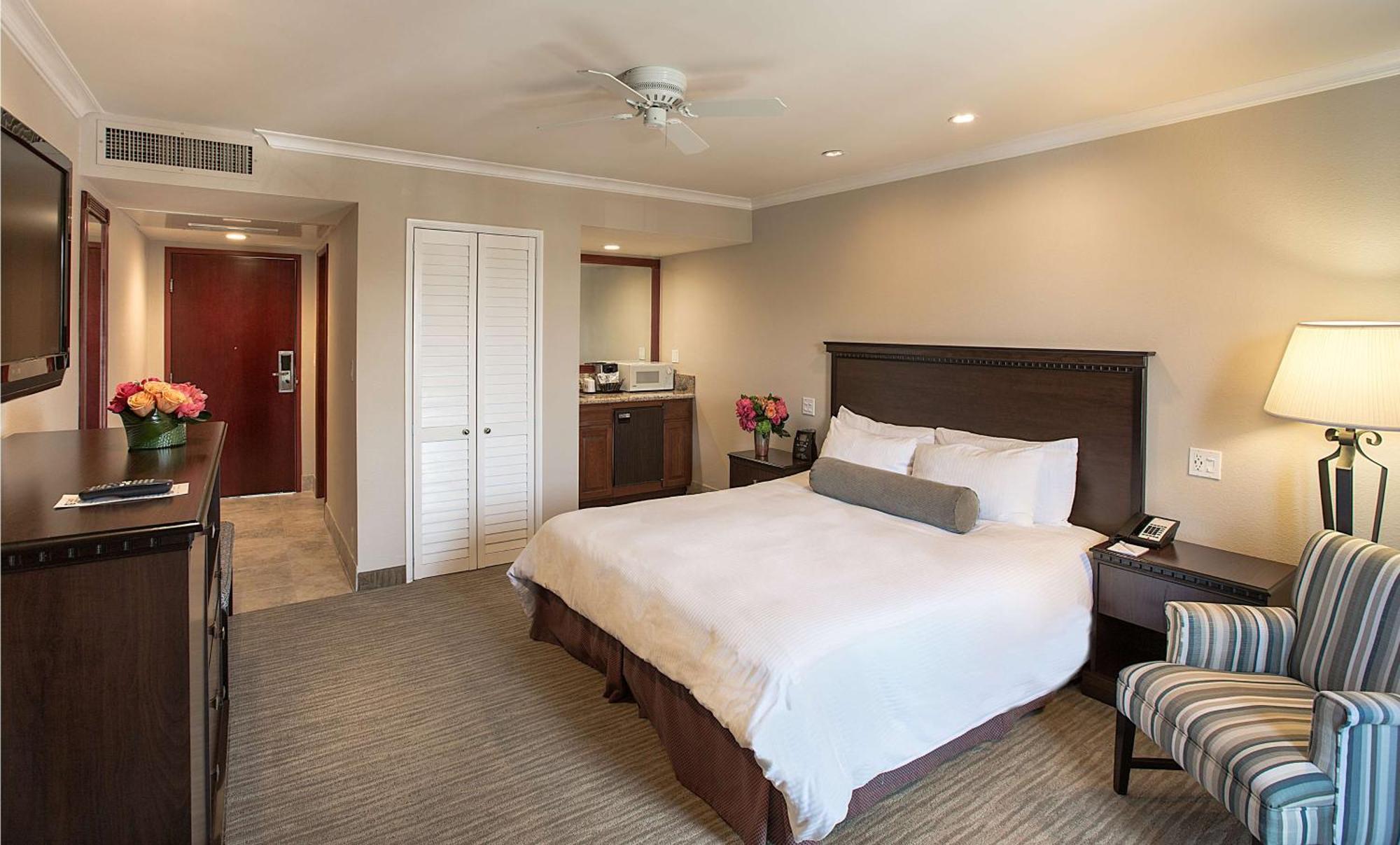 Coast Burbank Hotel Екстер'єр фото