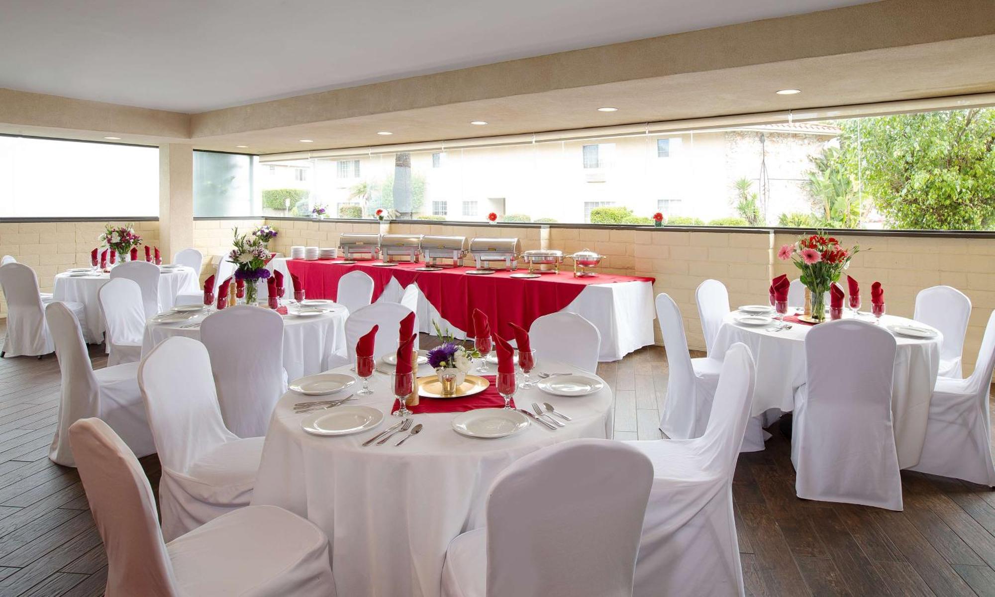 Coast Burbank Hotel Екстер'єр фото